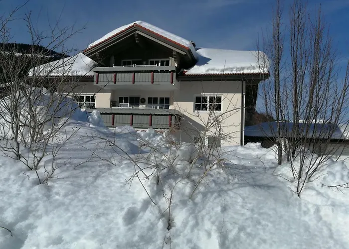 Haus Bergkristall 아파트